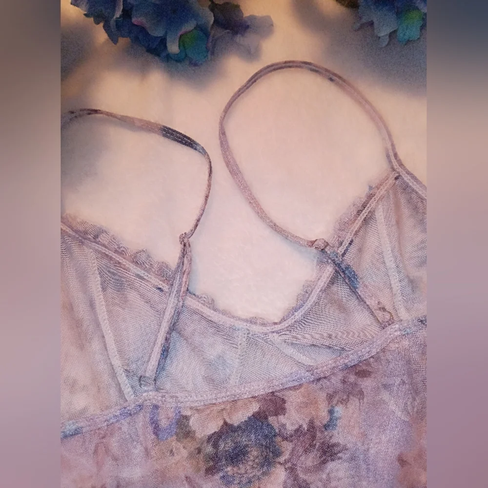 **NWOT** Floral (Sheer) Nighty 👗 🌺 - Picture 13 of 15